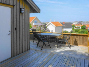 3 person holiday home in R nn ng, Rönnäng